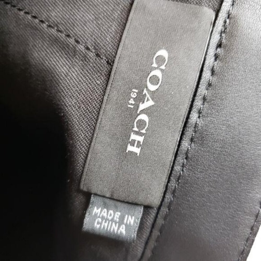Coach Black Leather Mini Skirt With Back Zip and faux pockets sexy classic - Picture 4 of 11